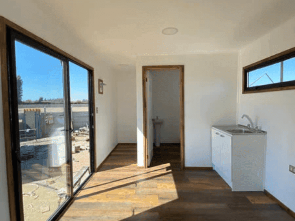 Conteneur Modulaire Noyer 6x3m – 18m²