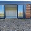 Module Préfabriqué de 13 m2 – Bardage Bois, Toit Plat + Façade Vitrée