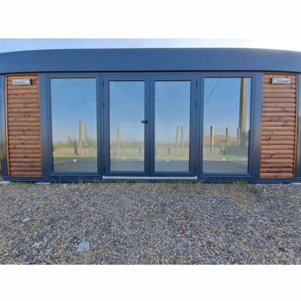 Module Préfabriqué de 13 m2 – Bardage Bois, Toit Plat + Façade Vitrée