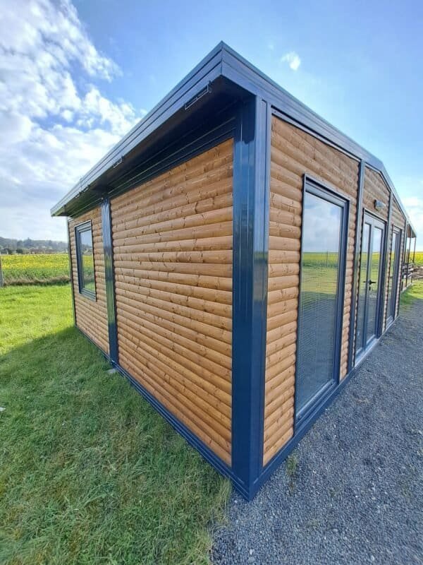 Bungalow aménagé – Chalet de jardin de 28 m2